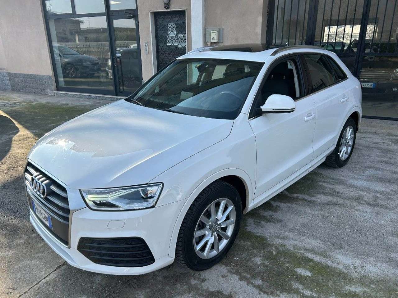 Audi Q3 2.0 TDI 150 CV Business