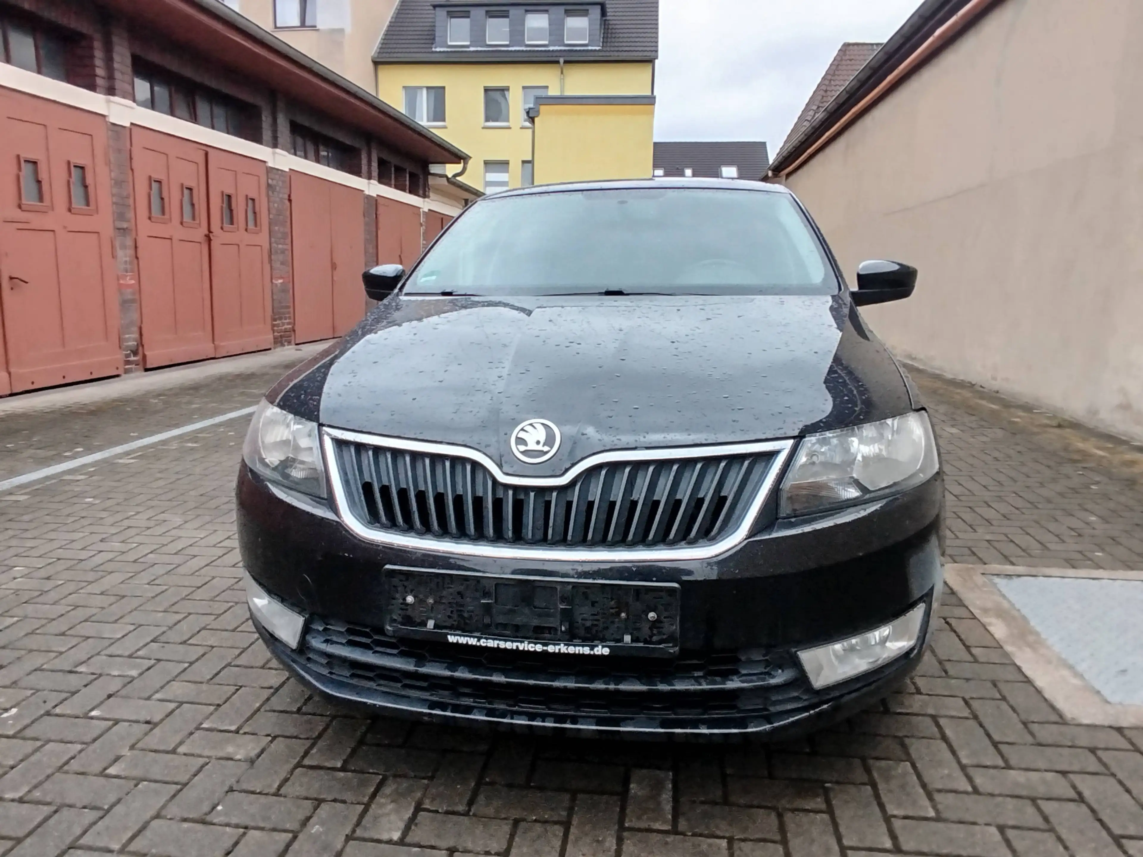 Skoda Rapid/Spaceback Automatikgetriebe Alufelgen Diesel DAB Adapter