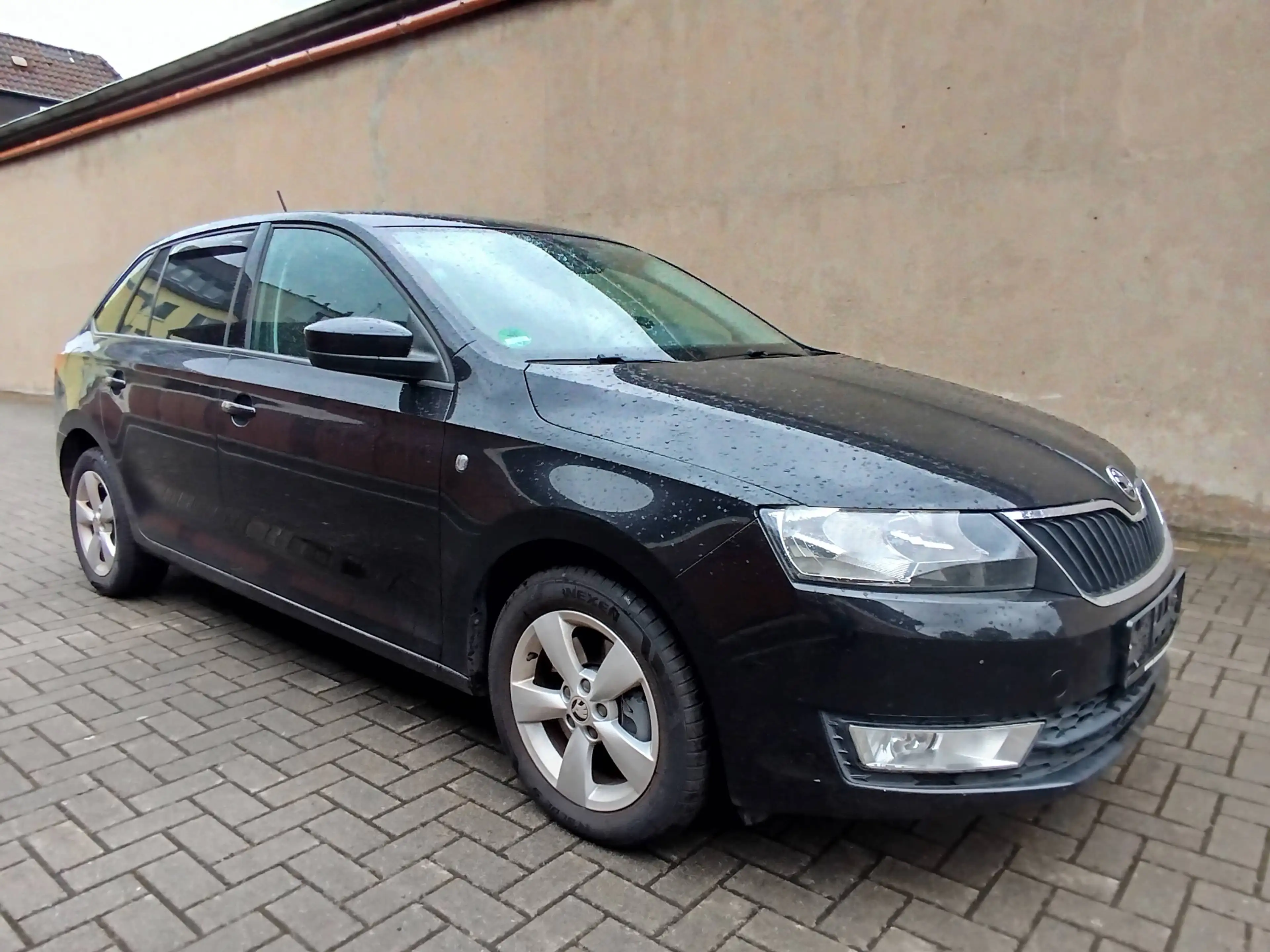 Skoda Rapid/Spaceback Automatikgetriebe Alufelgen Diesel DAB Adapter — photo 7