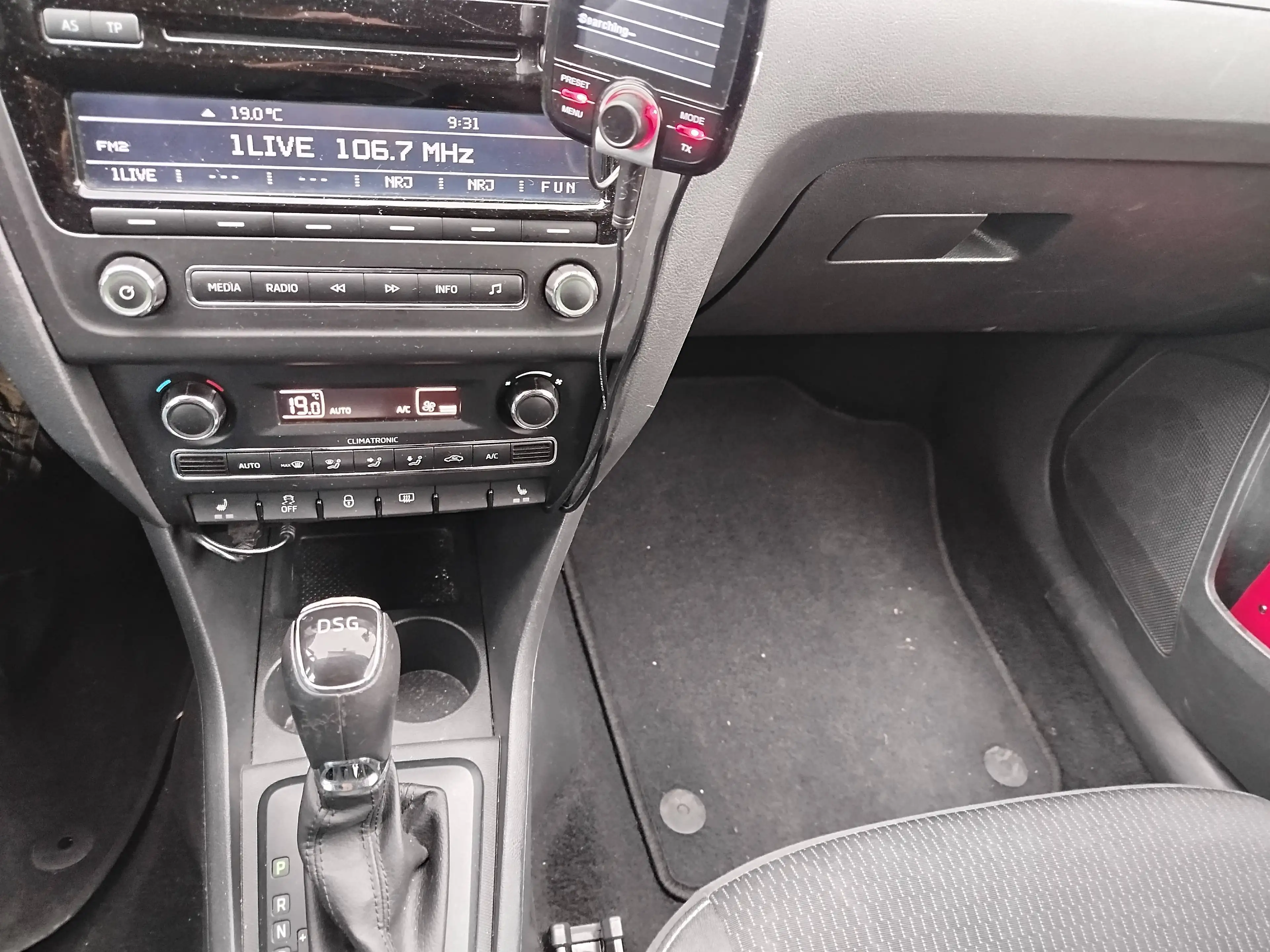 Skoda Rapid/Spaceback Automatikgetriebe Alufelgen Diesel DAB Adapter — photo 11