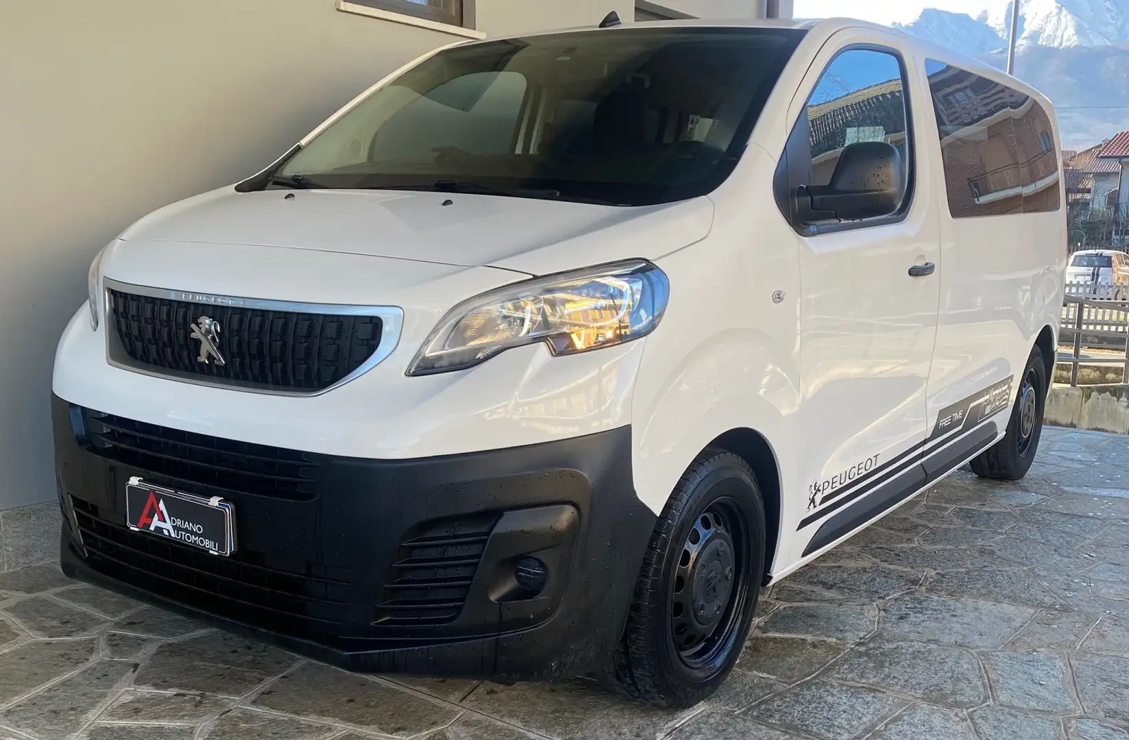 Peugeot Traveller M1 1.6 Bluehdi std 115cv Active S&S E6 Blanc - 1