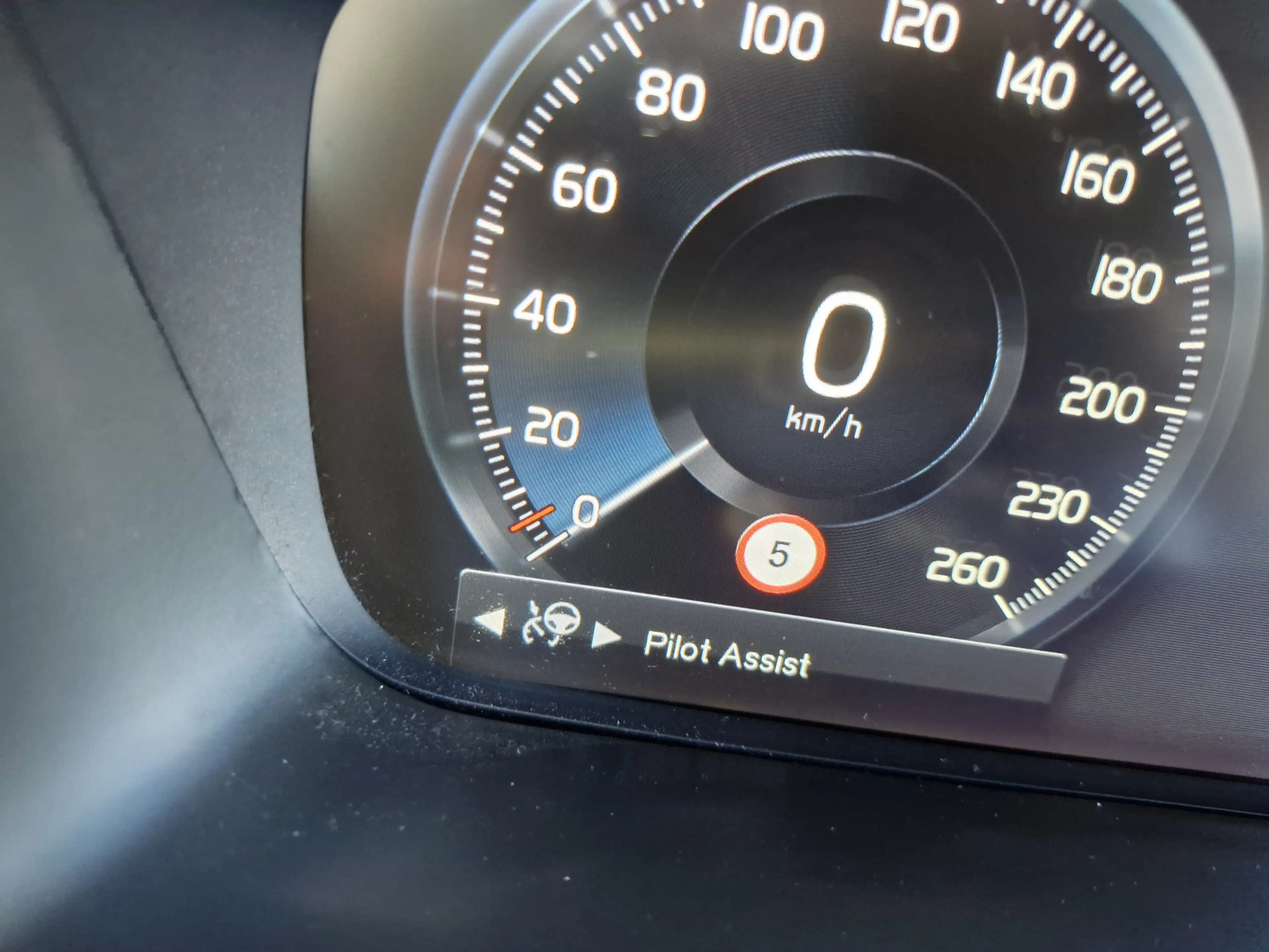 Volvo XC90 T8 Recharge AWD | Draadloze telefoonlader | Dodeho — photo 15