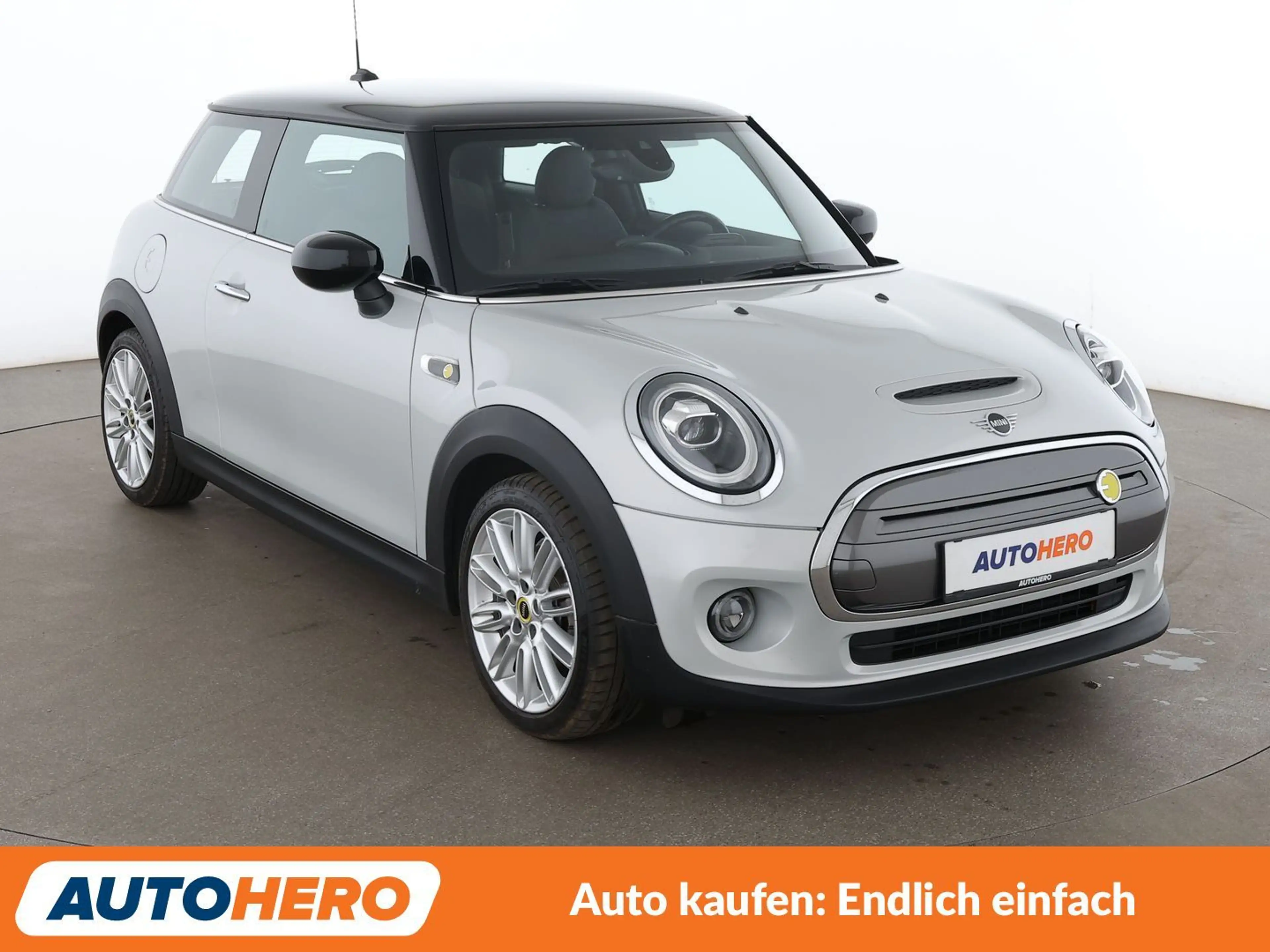 MINI Cooper SE Cooper SE Trim M Aut.*NAVI*LED*TEMPO*PDC* — photo 8