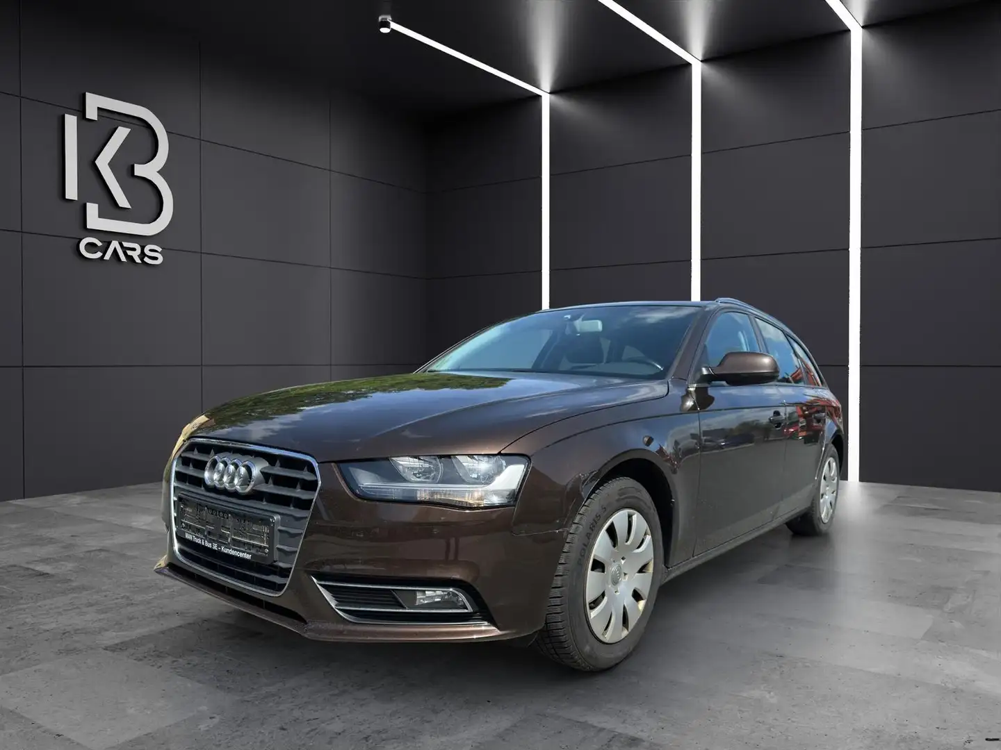 Audi A4 Avant 2.0 TDI Attraction |AHK|Navi|Sitzh|Temp Marrone - 2