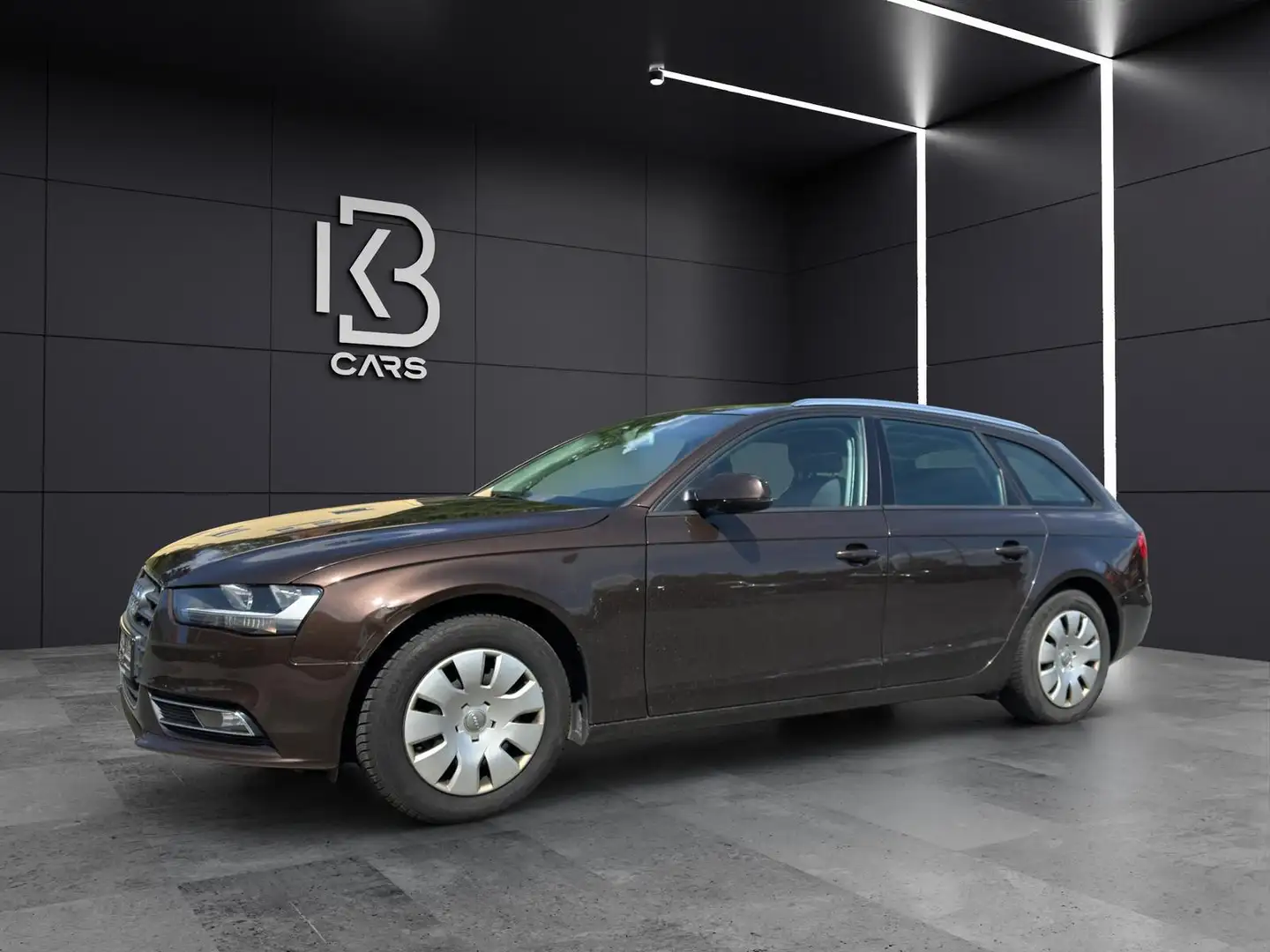 Audi A4 Avant 2.0 TDI Attraction |AHK|Navi|Sitzh|Temp Marrone - 1