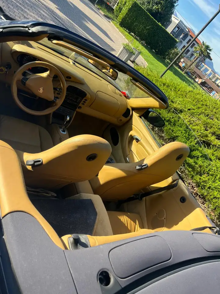 Porsche 911 IV Carrera 996 Cabrio Cabrio 3.4 Carrera, foto 9