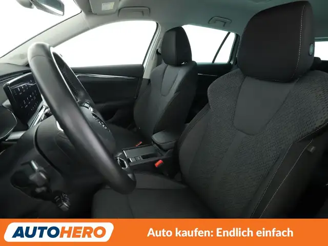 Skoda Octavia view 10