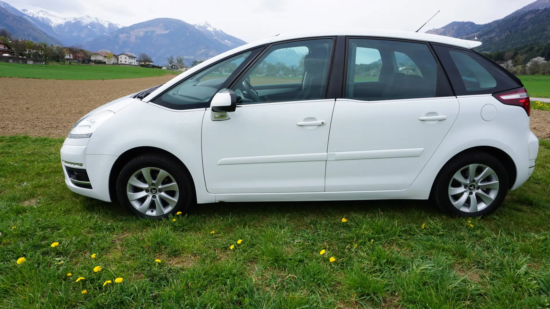 Citroen C4 Picasso C4 Picasso 1,6 Exclusive HDi FAP Exclusive Weiß - 1