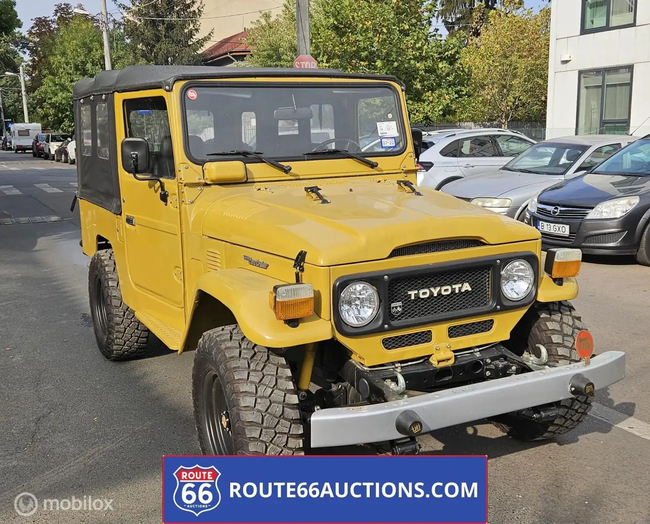Toyota FJ43 1981 | Route 66 Auctions Jaune - 1