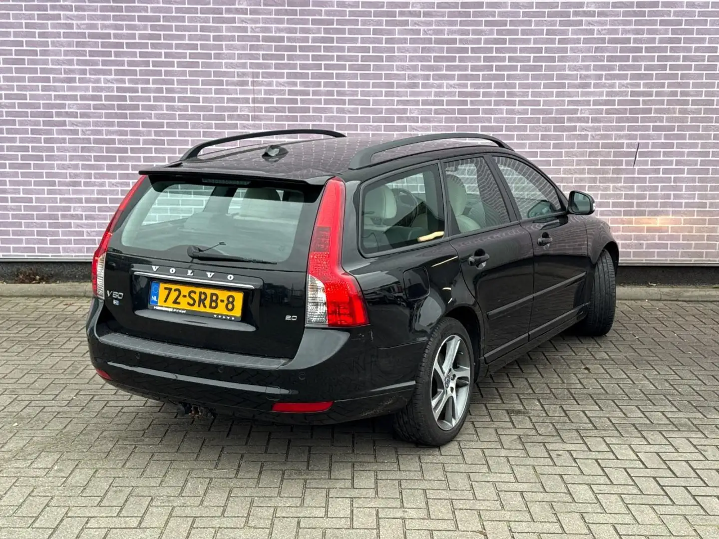 Volvo V50 2.0 Limited Edition | Stoelverwarming | Cruise Con Zwart - 2