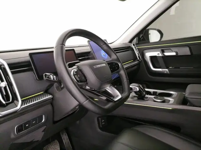 Jaecoo J7 view 12
