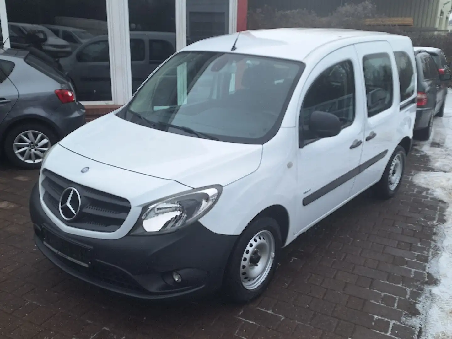 Mercedes-Benz Citan Kombi 109 CDI lang 2.Hand Klima Sitzheizun Weiß - 1