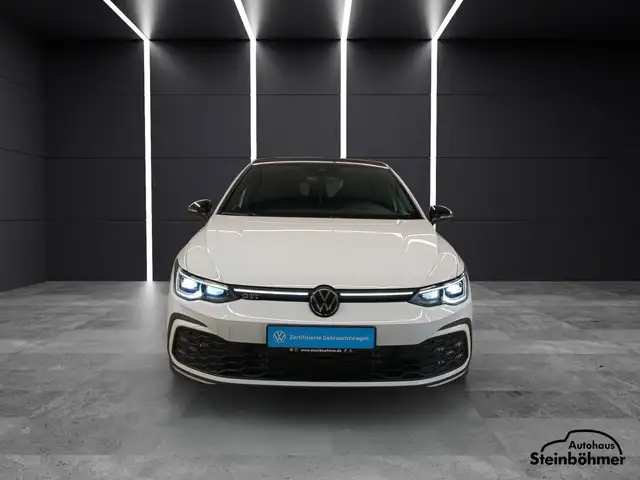 Volkswagen Golf view 11