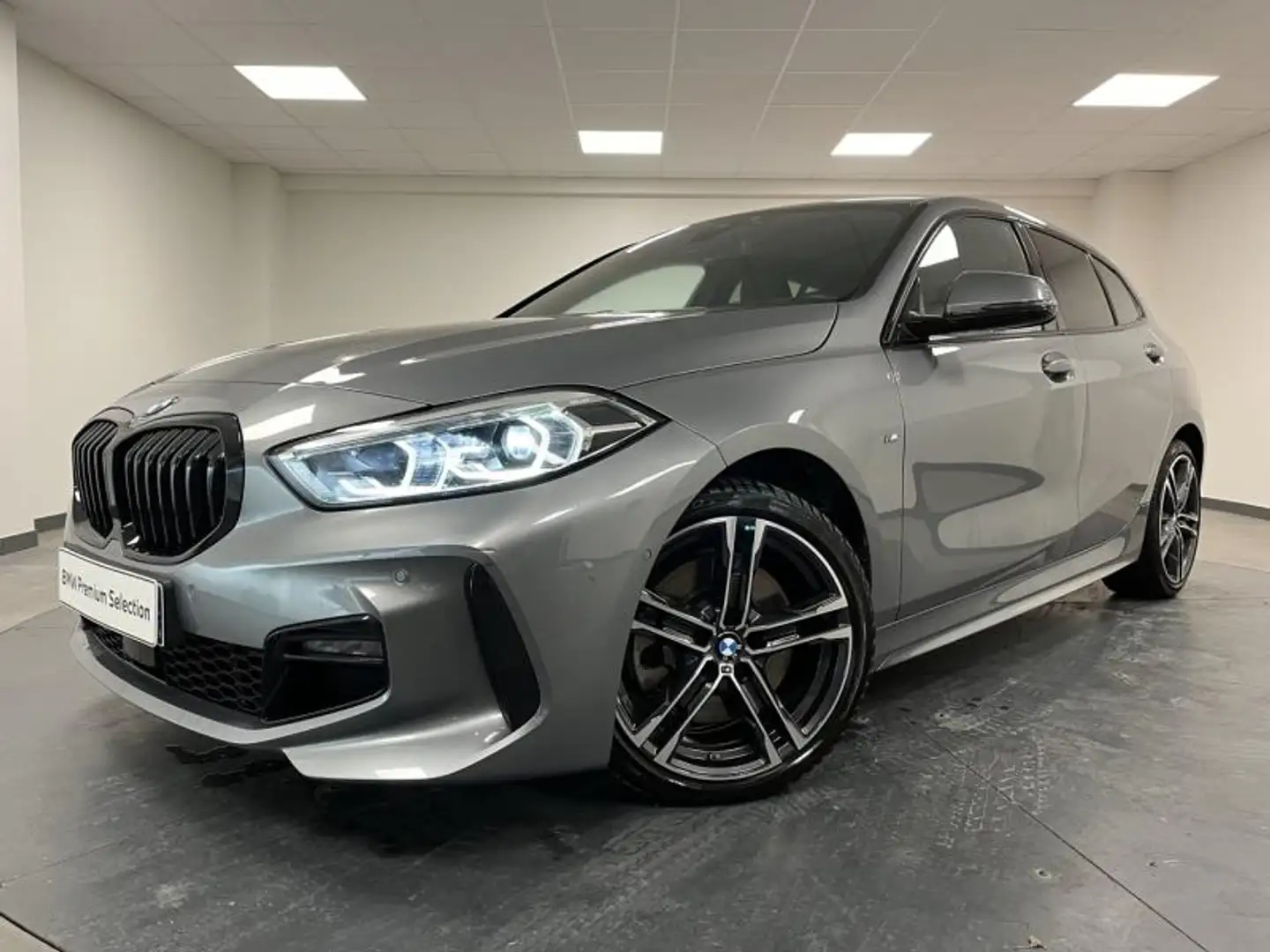 BMW 120 120dA xDrive 190ch M Sport Gris - 1