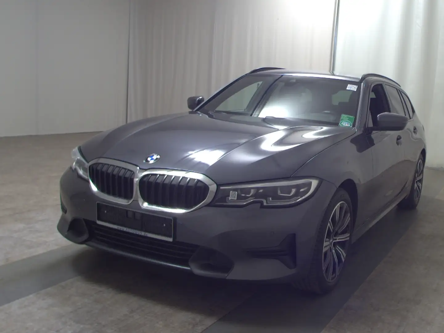 BMW 330 d Touring xDr Sport Line Nav LC Pro LED+ AHK Grau - 2