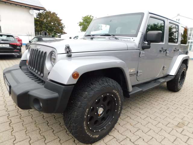 Jeep Wrangler Black Edition+Navi+LED+AHK+Alu´s+Breitreifen