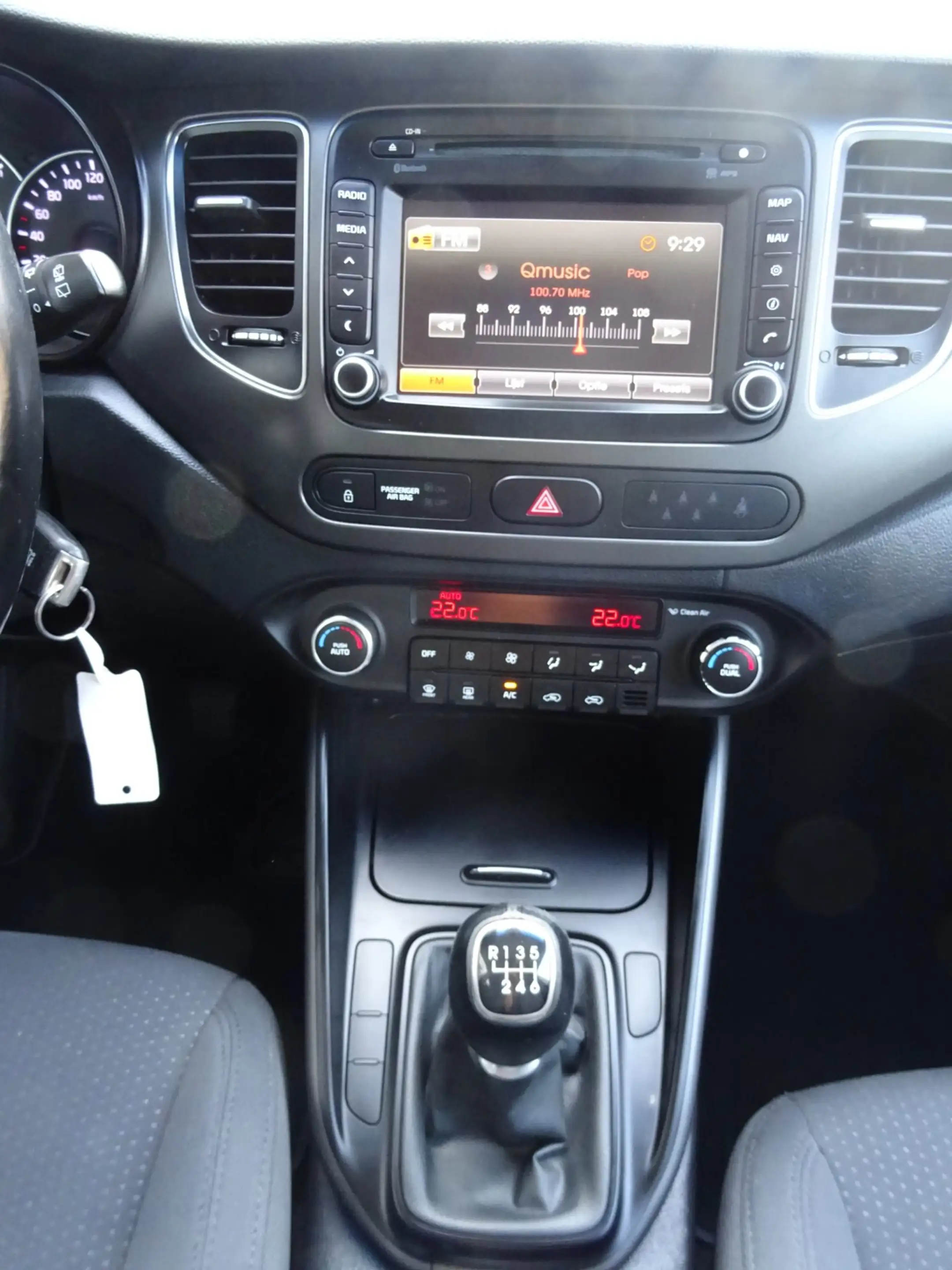 Kia Carens 1.6 GDi First Edition — photo 11