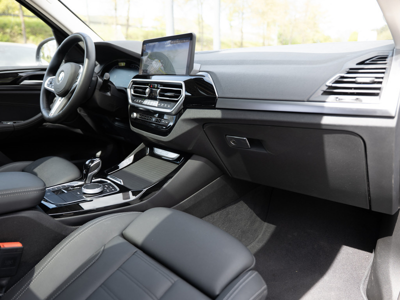 BMW X3 xDrive 30d FACEL. PANO AHK HUD LASER LED — photo 8