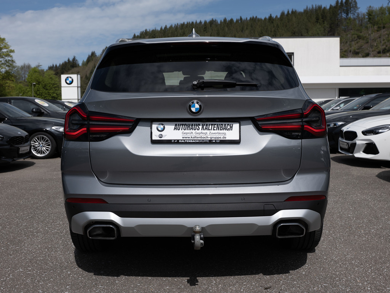 BMW X3 xDrive 30d FACEL. PANO AHK HUD LASER LED — photo 6
