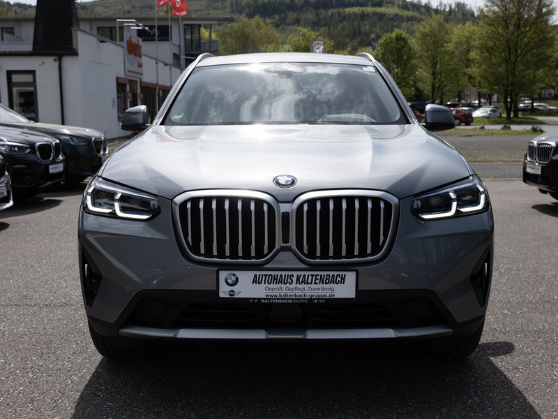 BMW X3 xDrive 30d FACEL. PANO AHK HUD LASER LED — photo 3