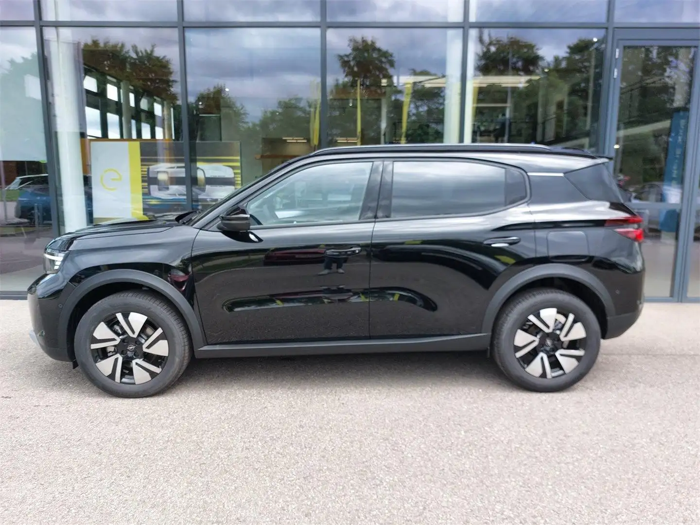 Opel Frontera GS Hybrid 1.2 145PS e-DSC6 Noir - 2