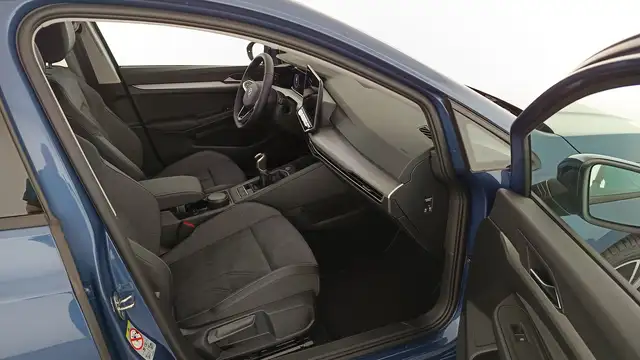 Volkswagen Golf view 10