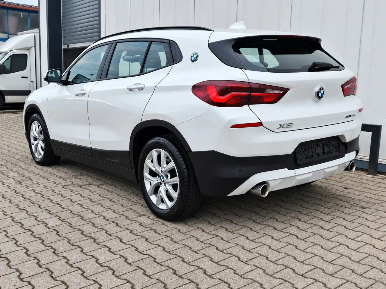 2023 BMW X2 20i*NAVI*LED*PANORAMA*AHK*KAMERA, photograph 5