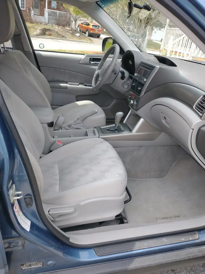 Subaru Forester снимка Subaru Forester