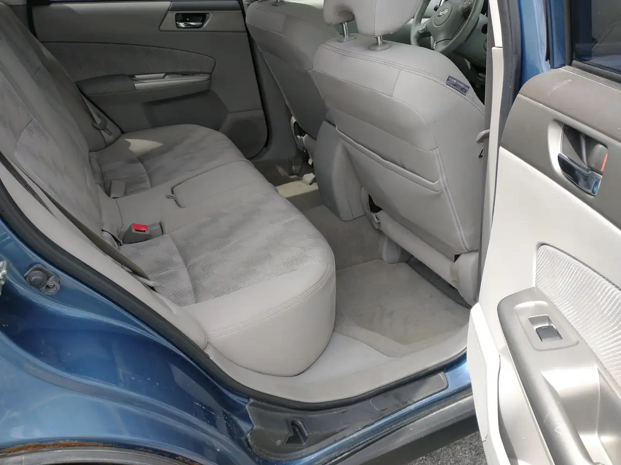 Subaru Forester снимка Subaru Forester