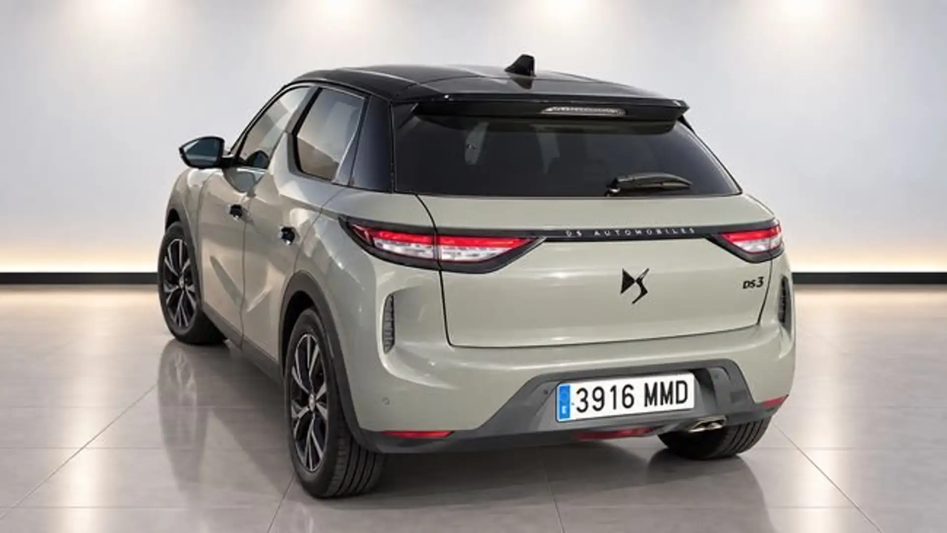 DS Automobiles DS 3 1.2 PURETECH 96KW PERFORMANCE LINE AUTO 130 5P Gris - 2