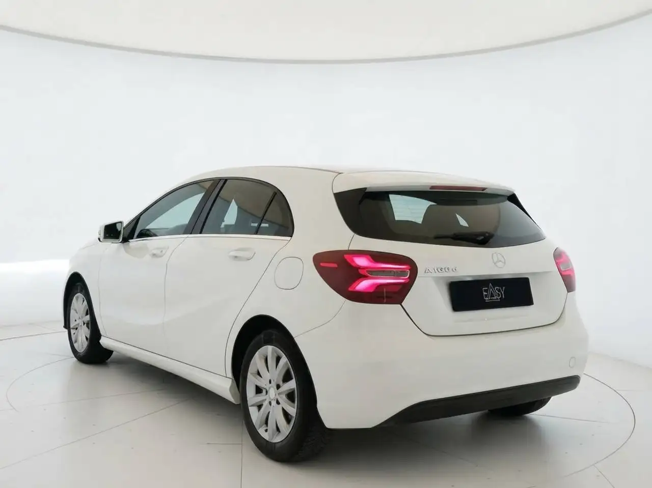 2017 Mercedes-Benz A 180 d Sport - NEOPATENTATI, photograph 7