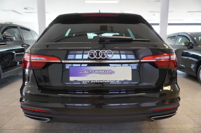 Audi A4 view 6
