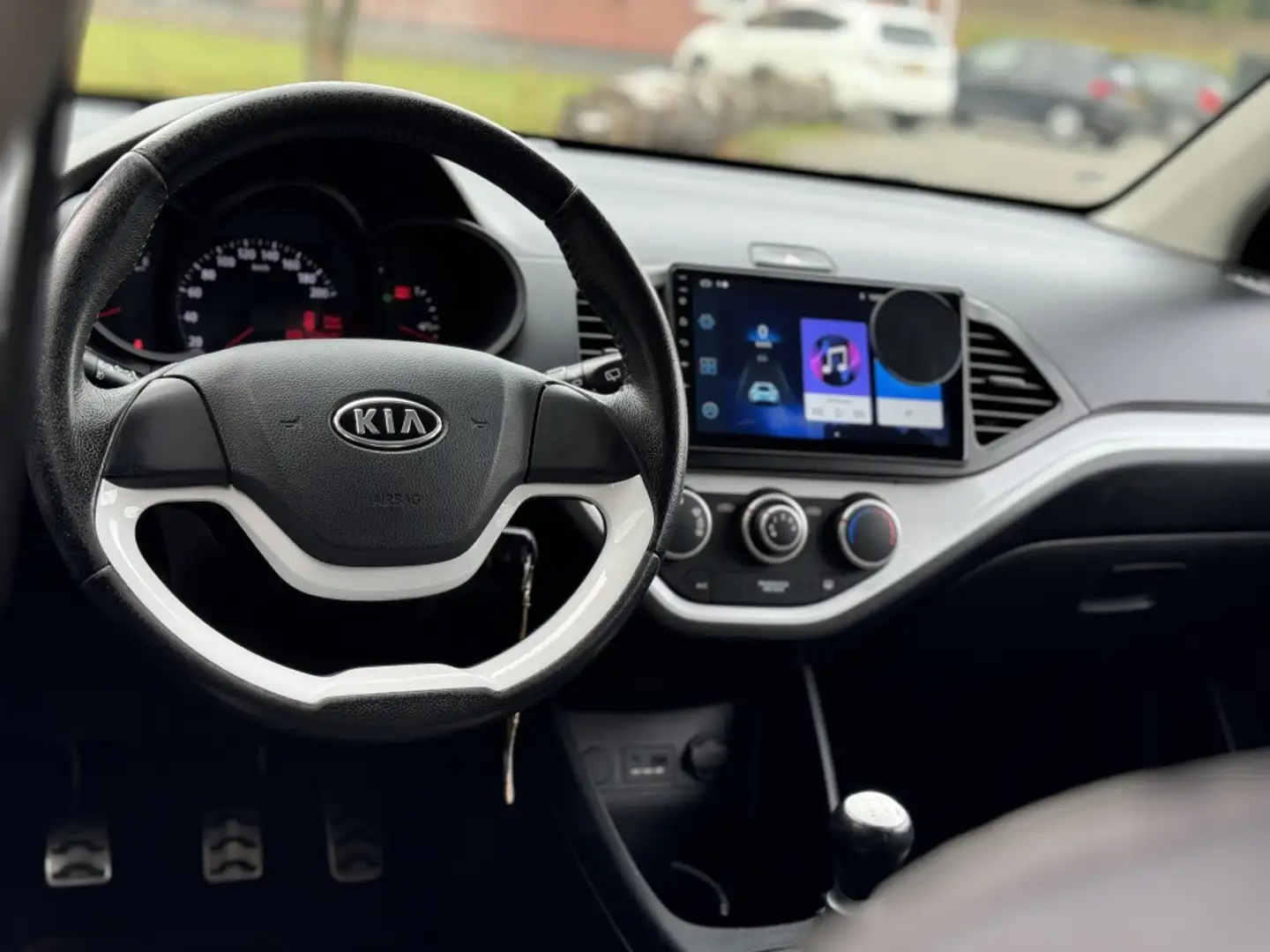 Kia Picanto 1.0 CVVT R-Sport Airco 2012 LED Weiß - 2