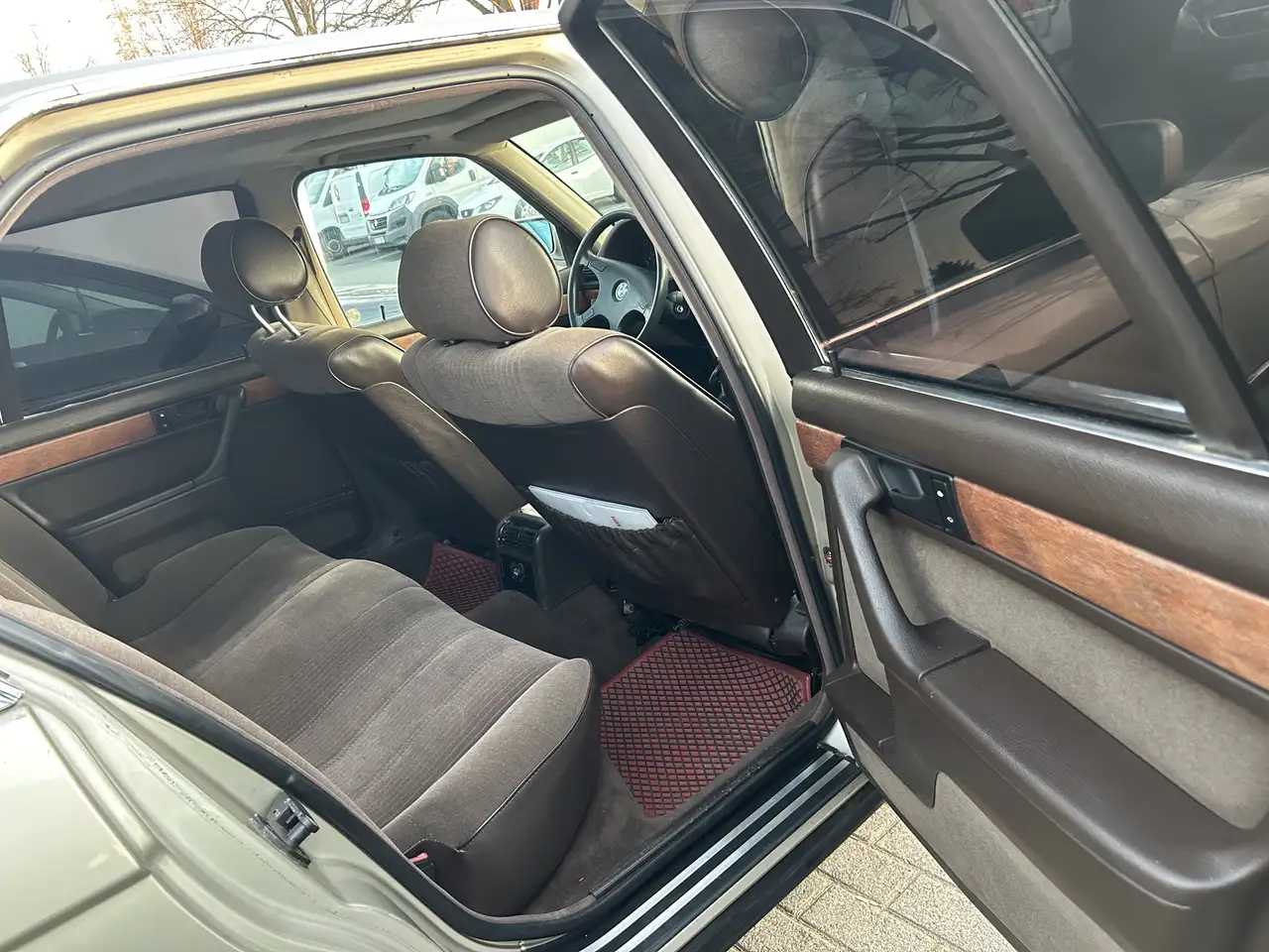BMW 730i, foto 5
