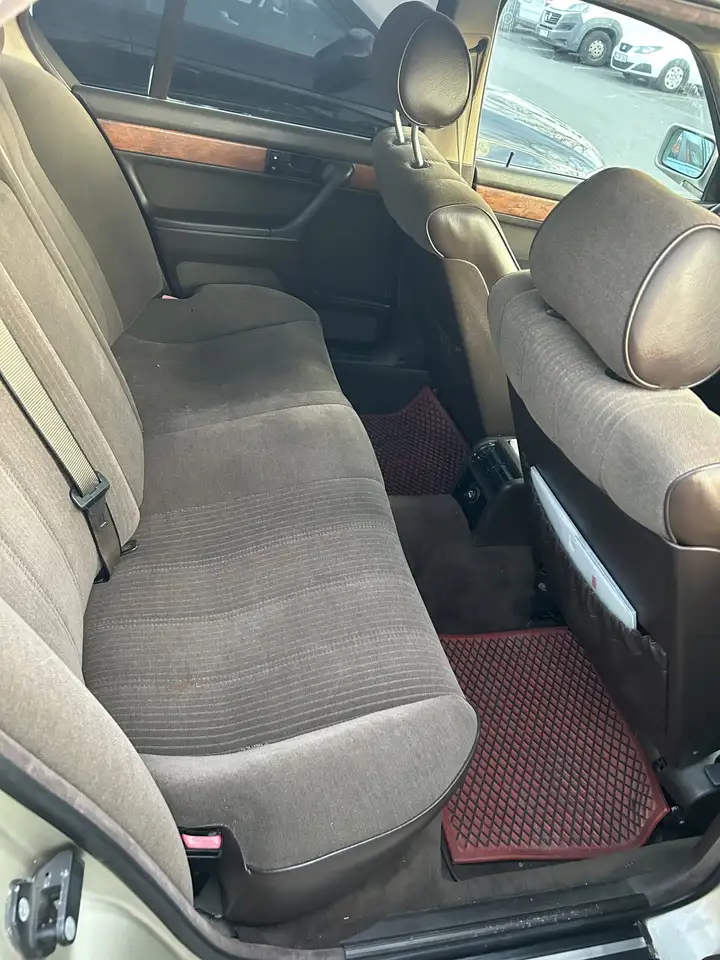 BMW 730i, foto 9