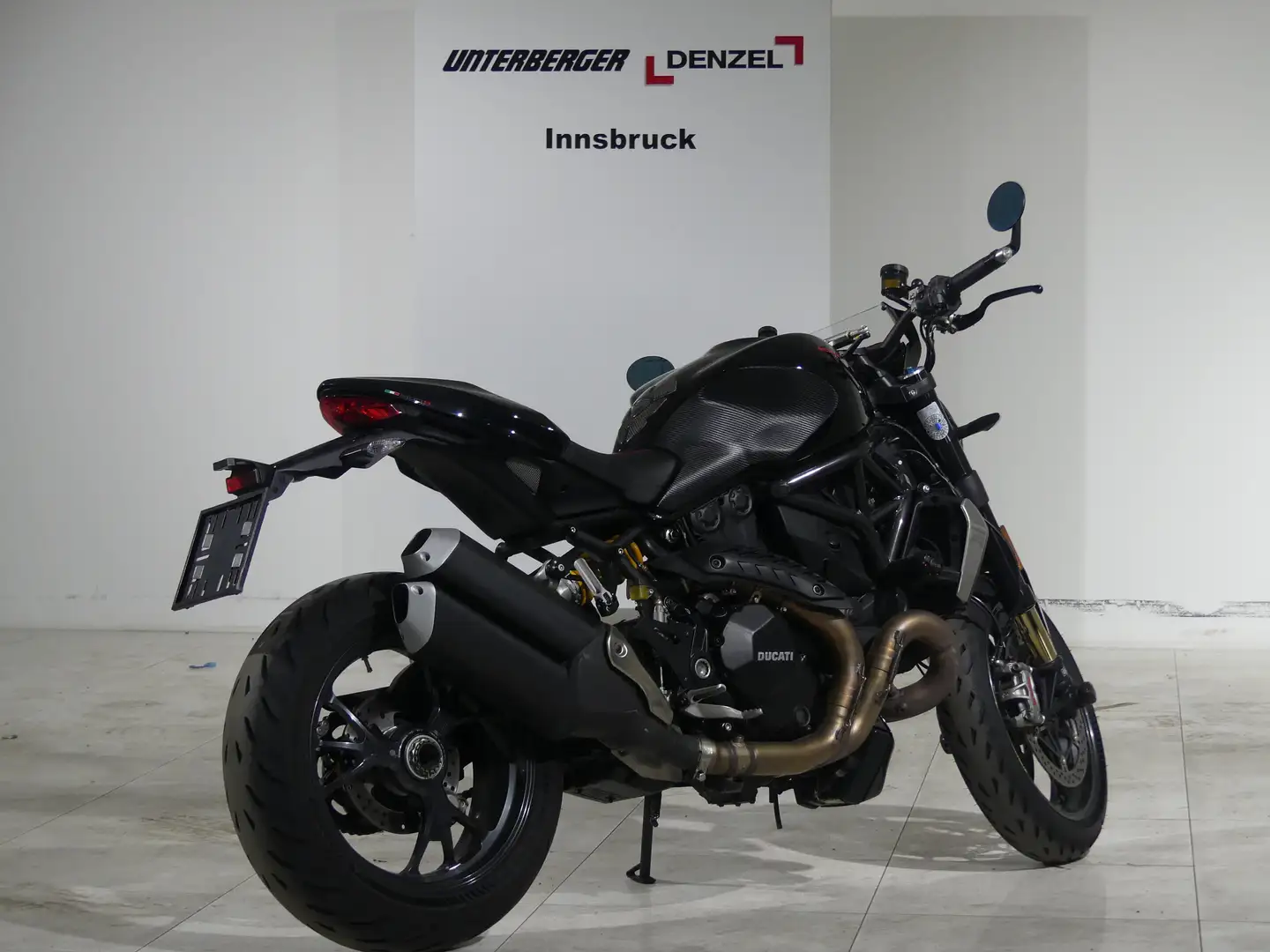 Ducati Monster 1200 R ABS Schwarz - 2