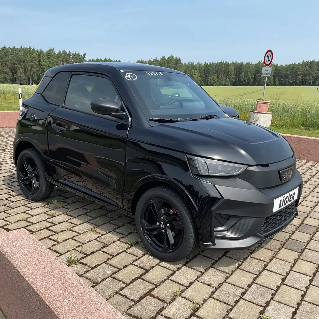 Ligier JS 50 D Elite E5+ *CarPlay* *MJ 2025 Noir - 1
