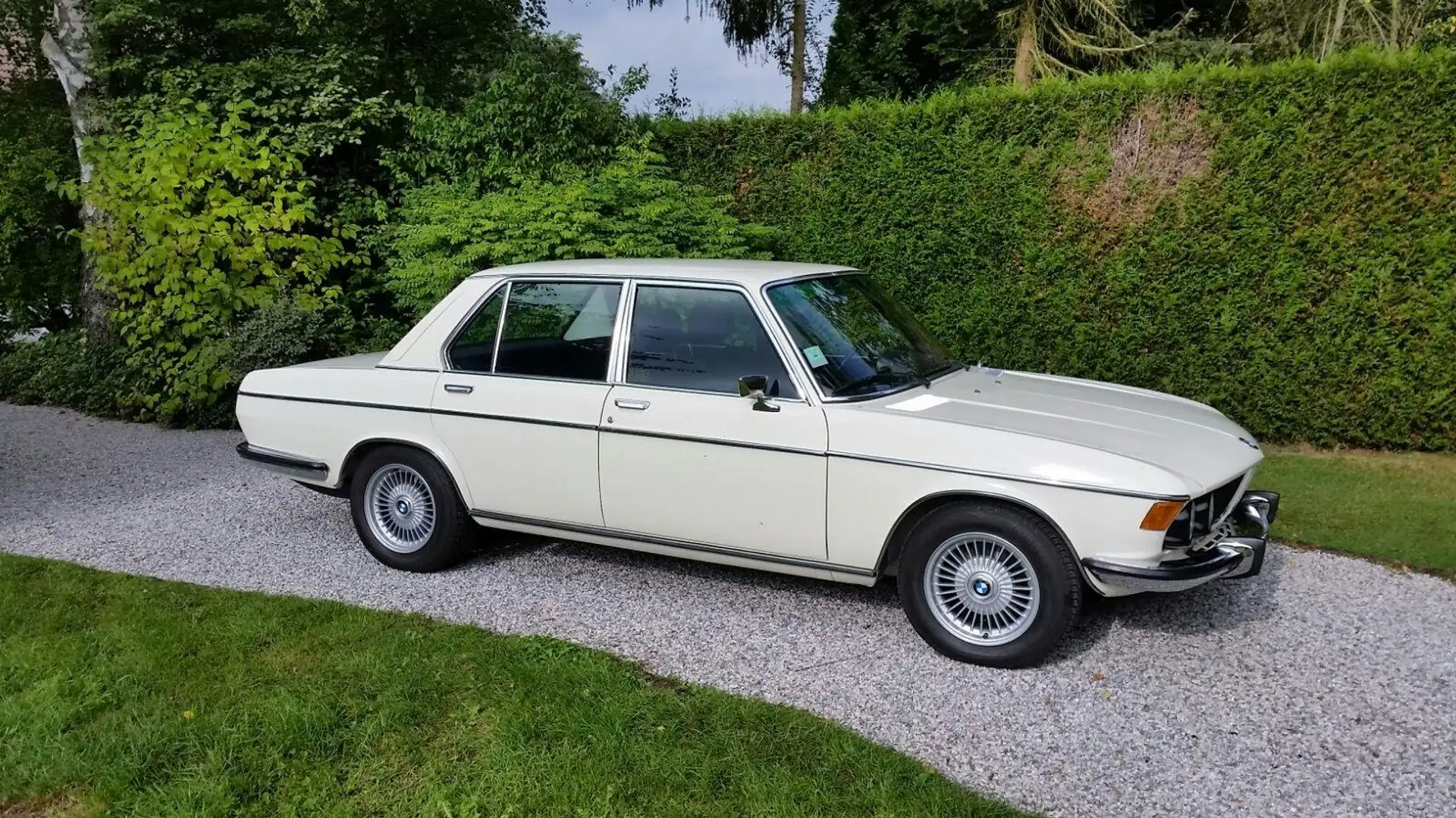 Oldtimer BMW 2500-Perfect Condition Weiß - 1