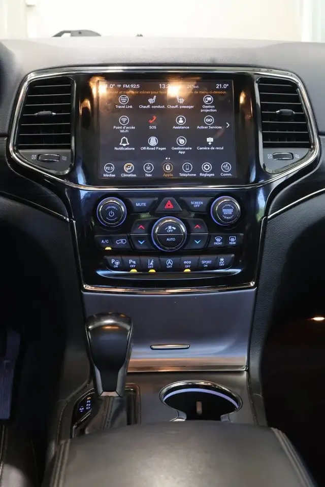 Jeep Grand Cherokee снимка Jeep Grand Cherokee