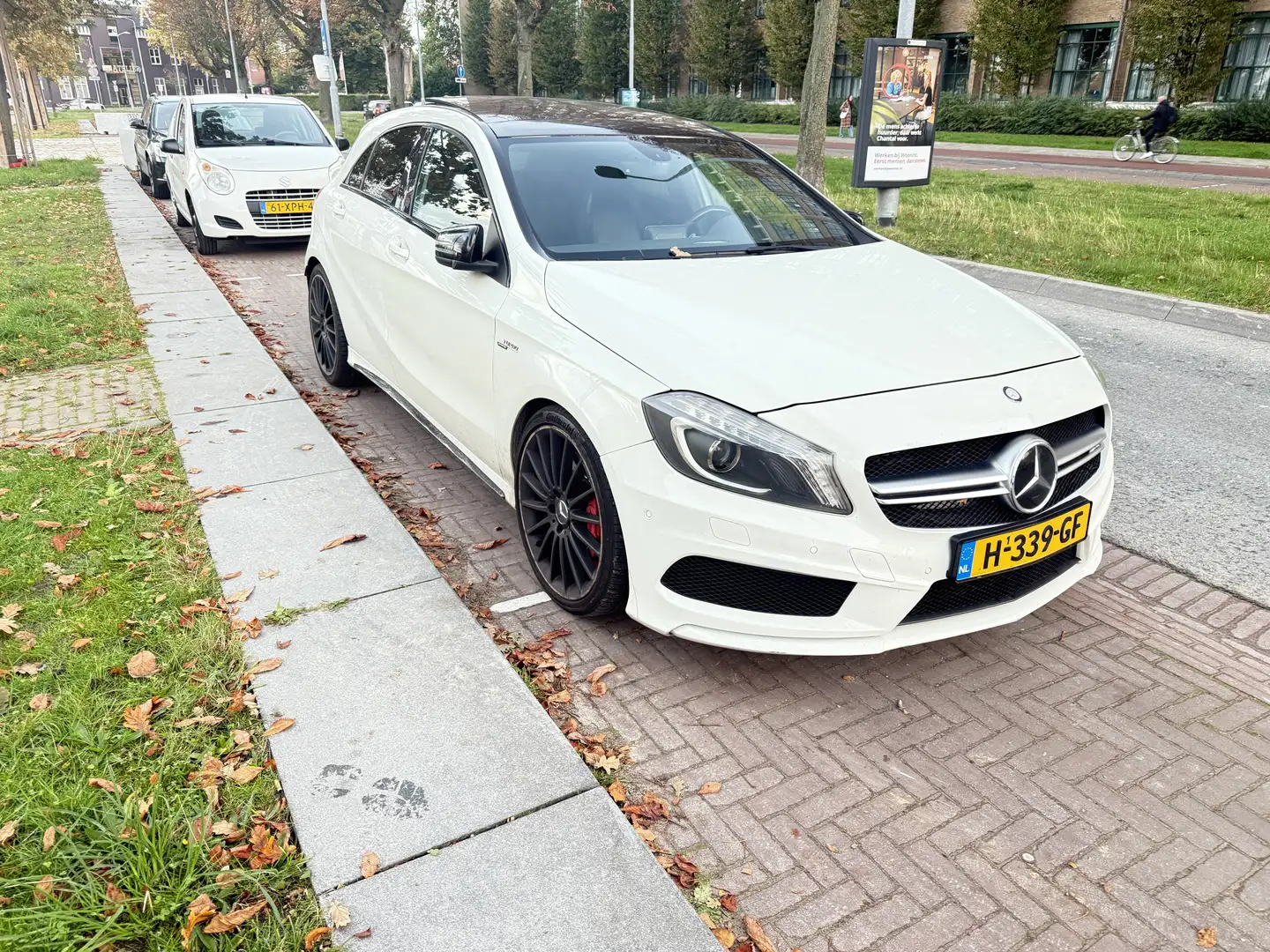 Mercedes-Benz A 45 AMG leer Bílá - 1