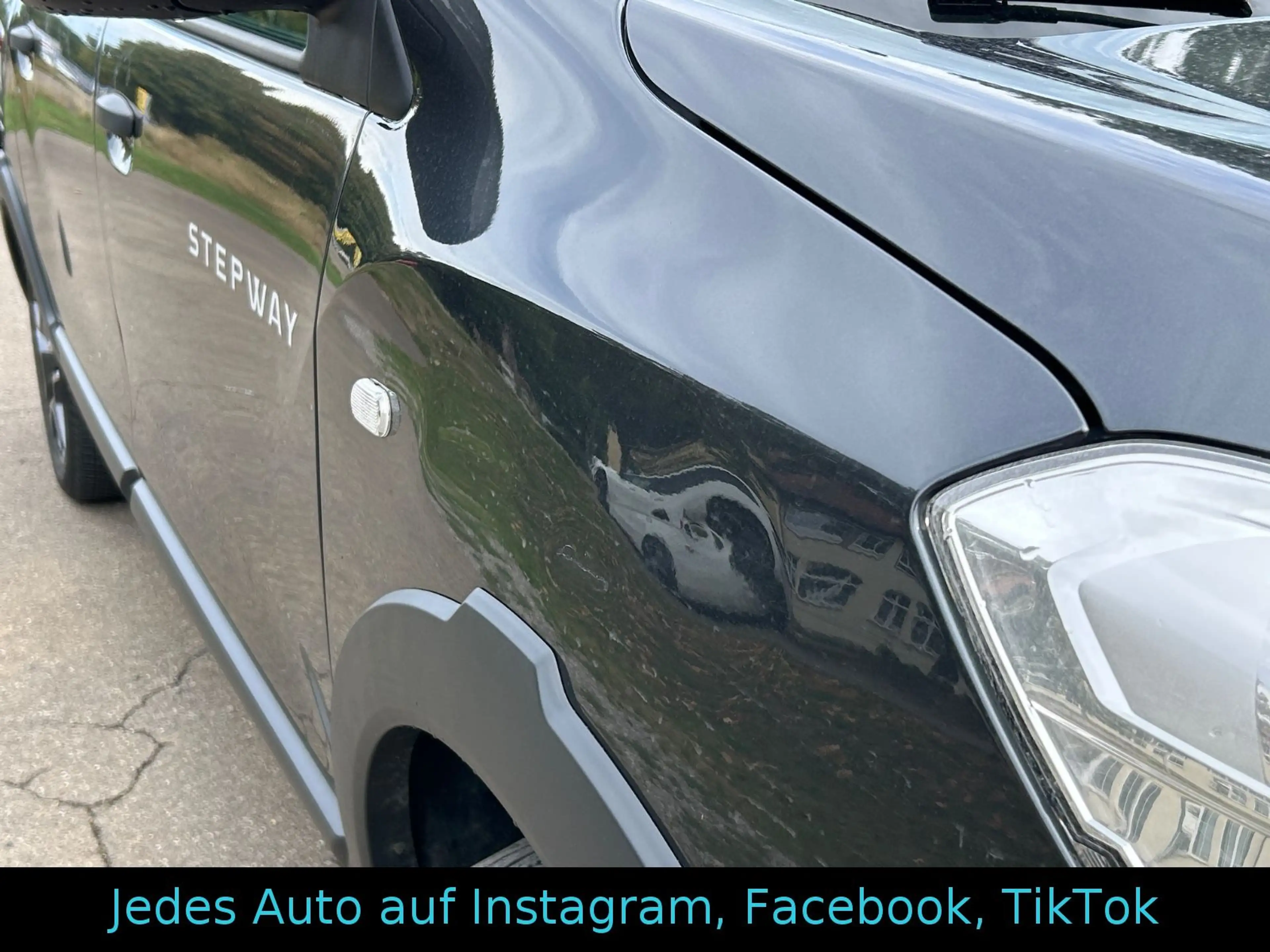 Dacia Lodgy Stepway / Kamera / Navi — photo 10