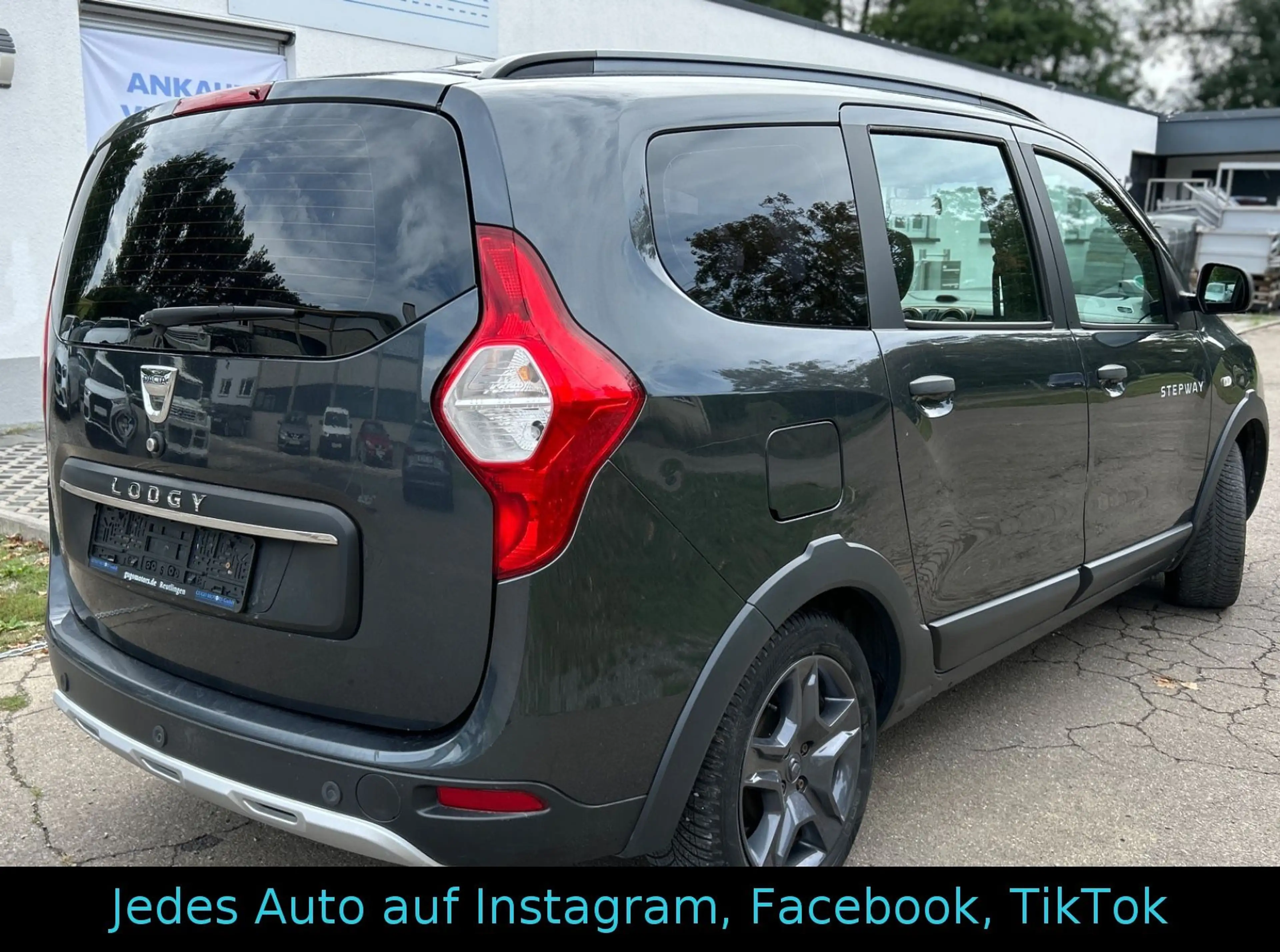 Dacia Lodgy Stepway / Kamera / Navi — photo 6