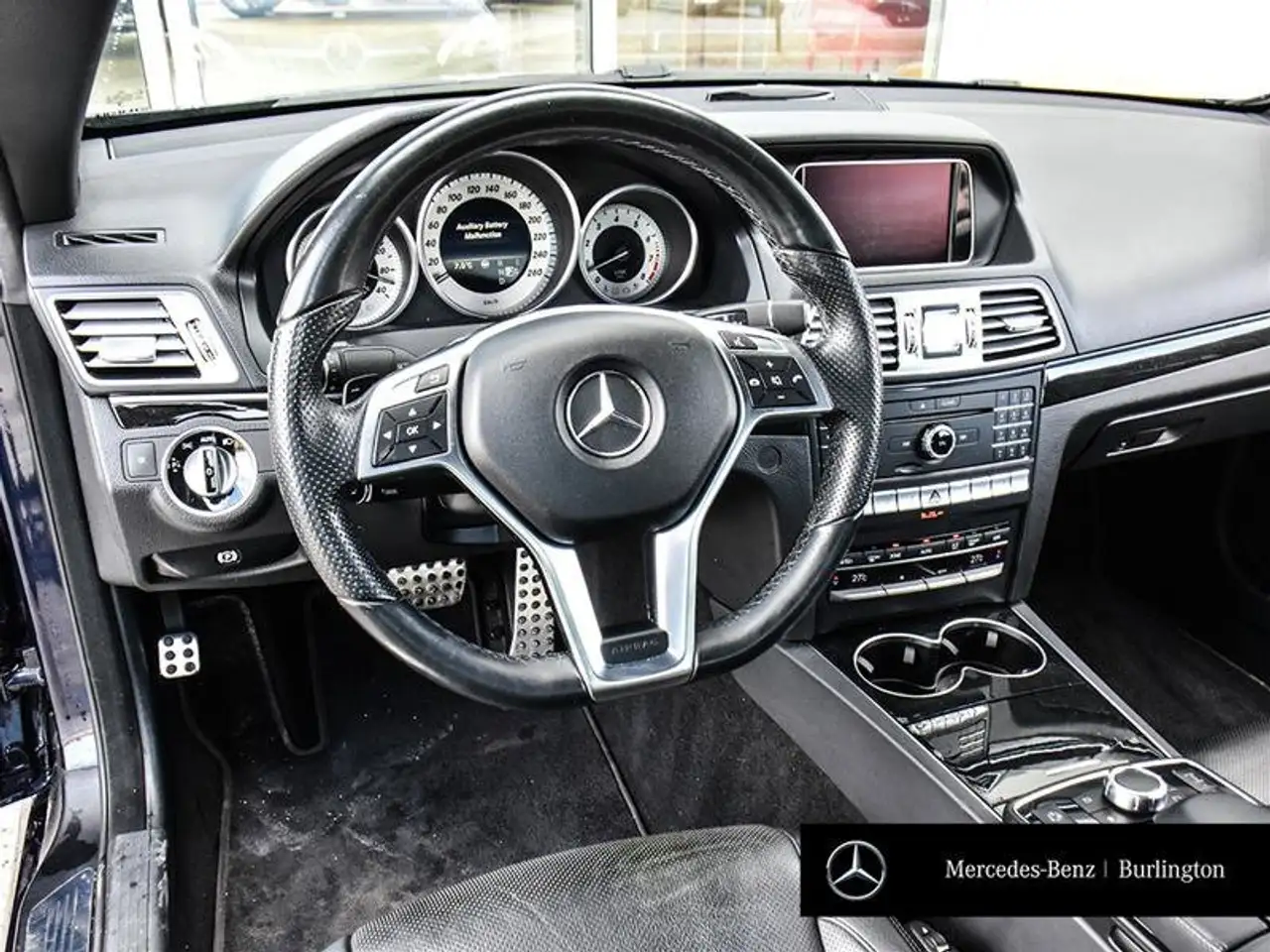 Mercedes-Benz E-Class fotografie Mercedes-Benz E-Class