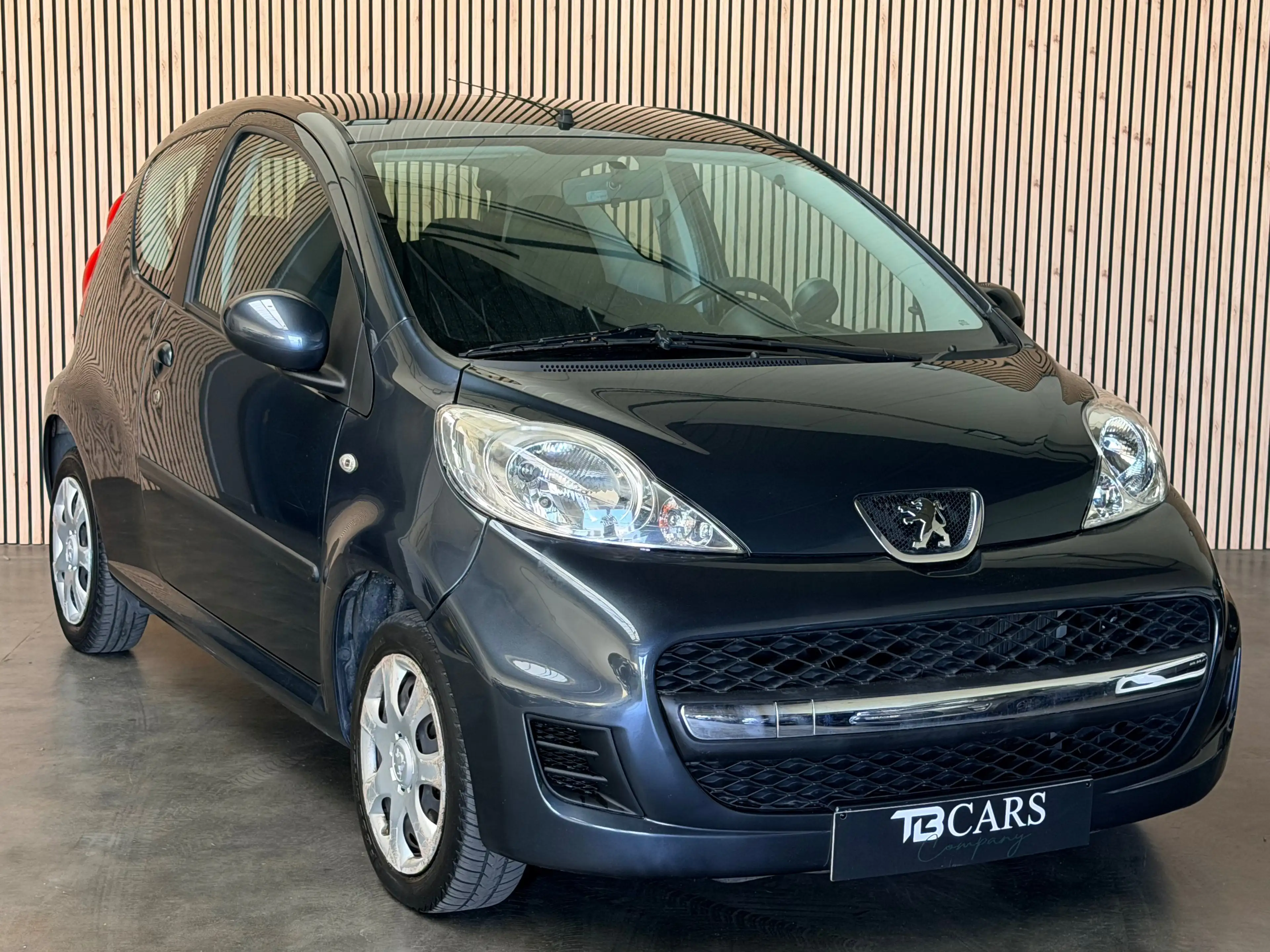 Peugeot 107 // BOITE AUTOMATIQUE \\ — photo 2