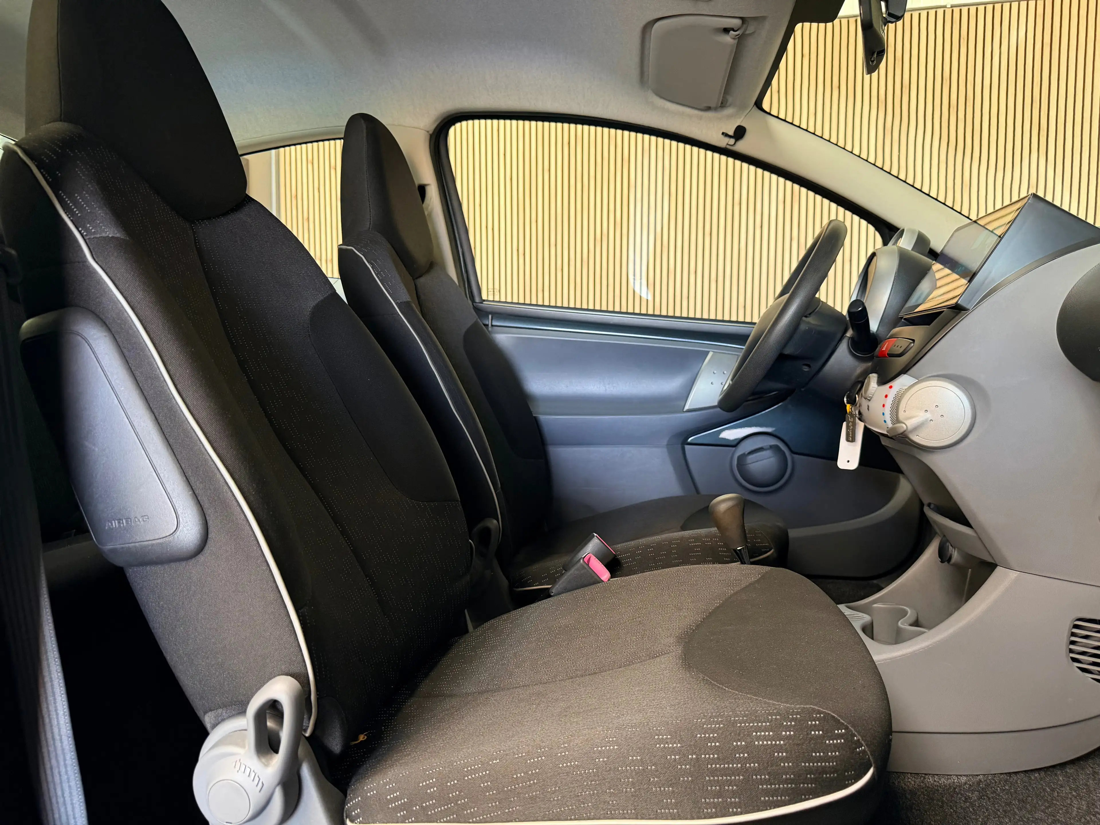 Peugeot 107 // BOITE AUTOMATIQUE \\ — photo 7