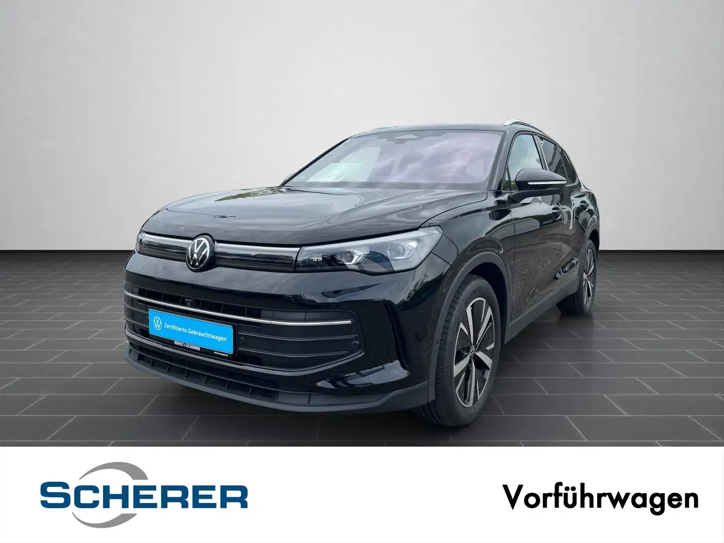 Volkswagen Tiguan "Goal" Life 1,5 l eTSI OPF 110 kW (150 PS Schwarz - 1