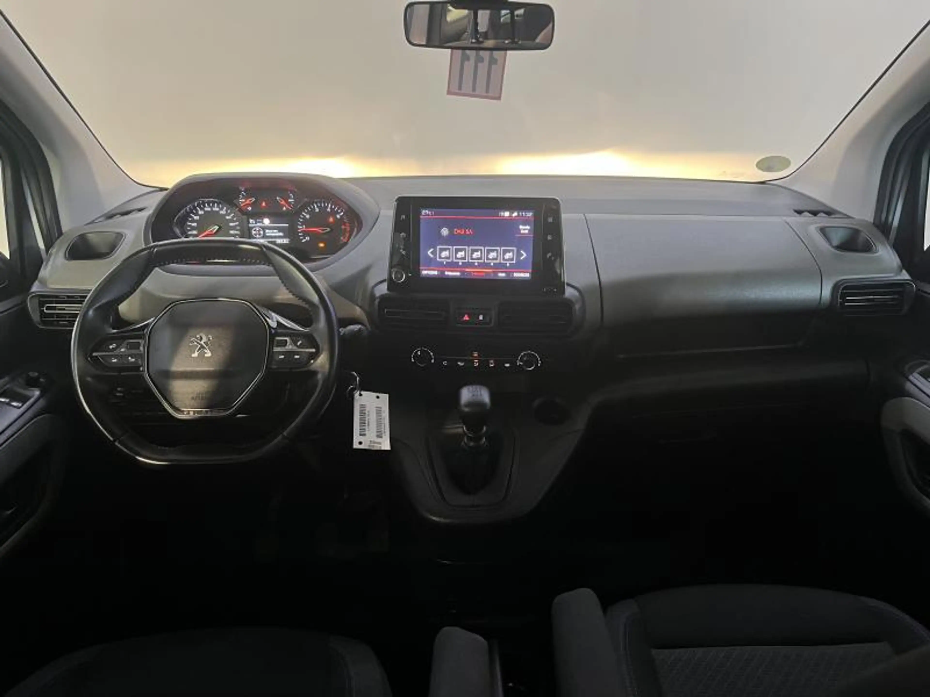 Peugeot Rifter style — photo 12