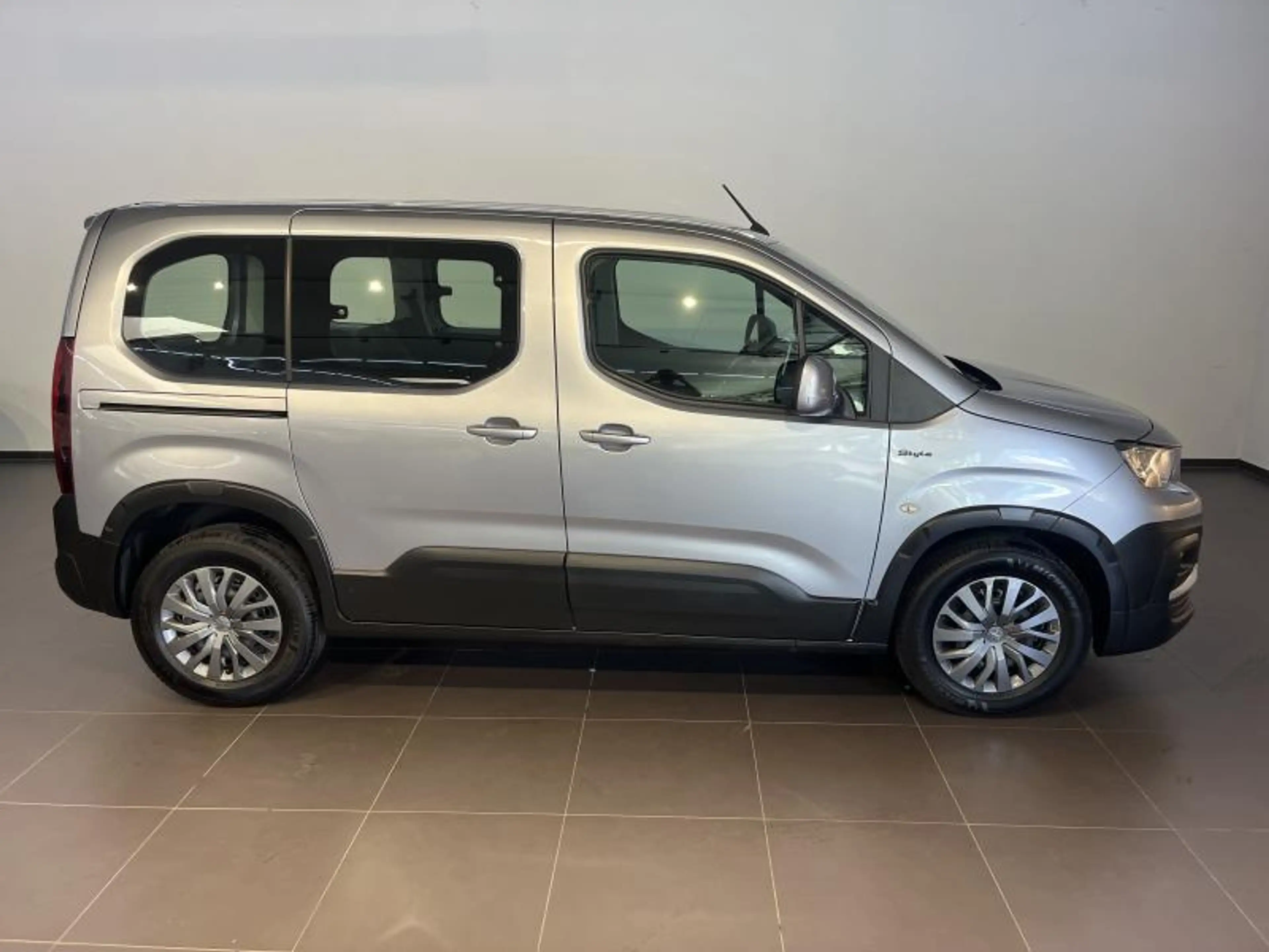 Peugeot Rifter style — photo 8