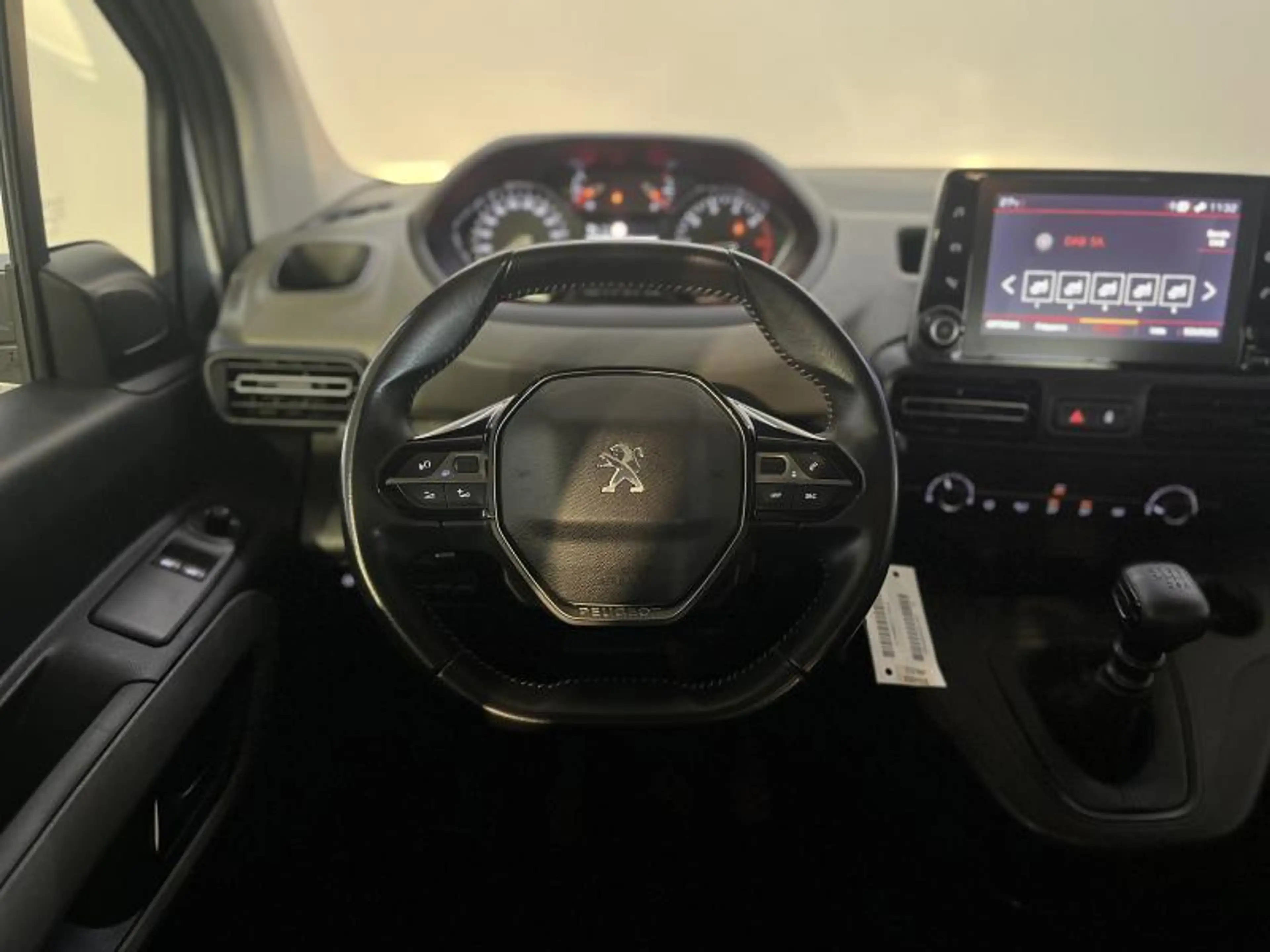 Peugeot Rifter style — photo 11