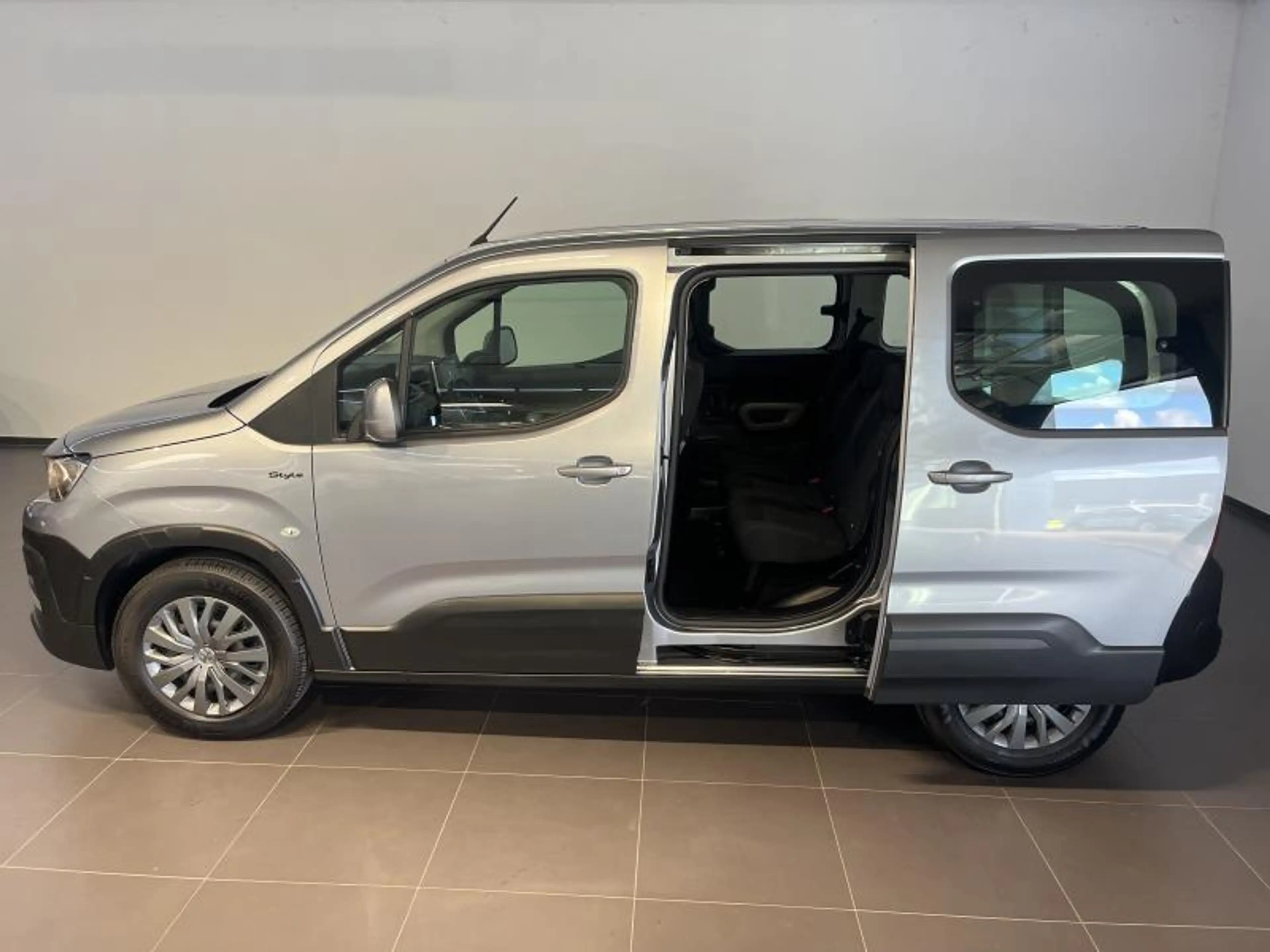 Peugeot Rifter style — photo 5
